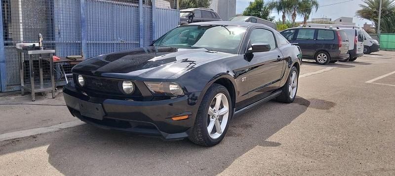 Gebraucht Ford Mustang 314 PS (230 kW) 2010 Schwarz
