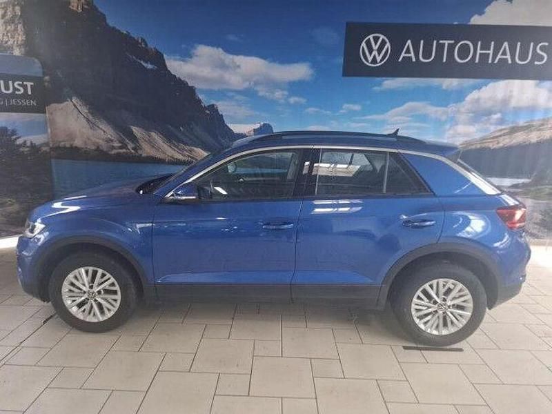 Gebraucht VW T-Roc Life 116 PS (85 kW) 2024 Blau SUV