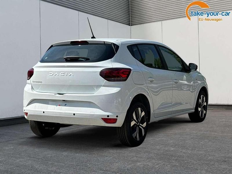 Neu Dacia Sandero Expression 91 PS (66 kW) 2025 Alpen weiß Kleinwagen