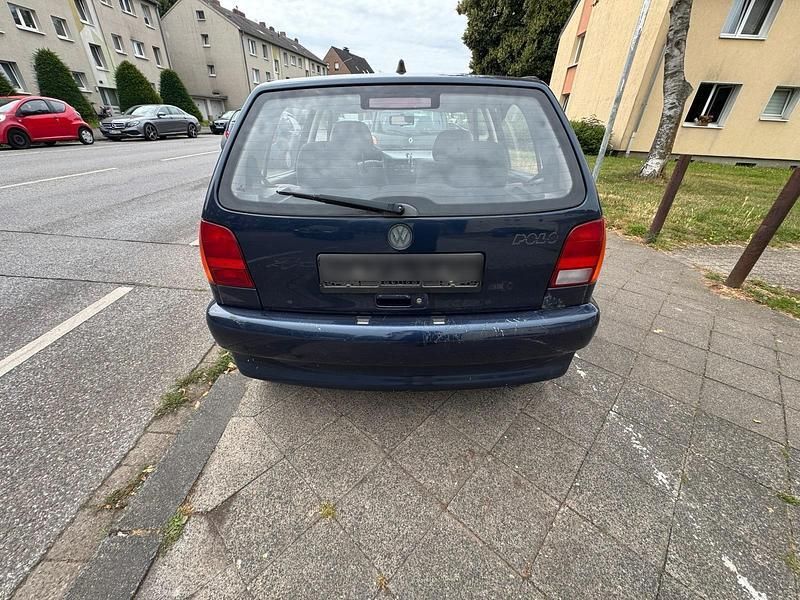 Blau Gebraucht 1996 VW Polo Kleinwagen | 500 € (Guter Preis) - Bild 1/4