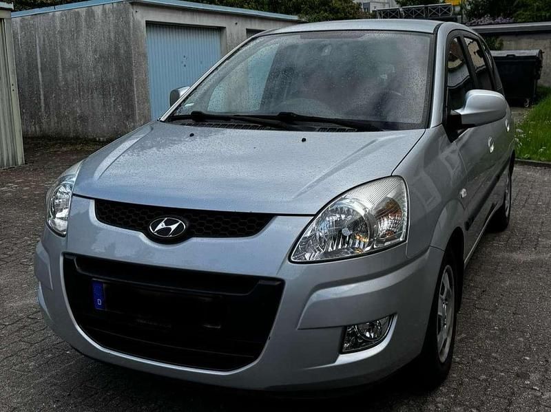 Grau Gebraucht 2008 Hyundai Matrix Comfort Van / Kleinbus | 4.500 € - Bild 1/4