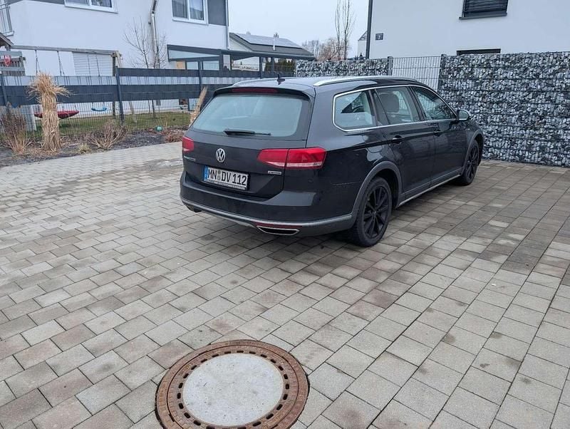 Gebraucht VW Passat Alltrack 190 PS (139 kW) 2018 Schwarz Kombi