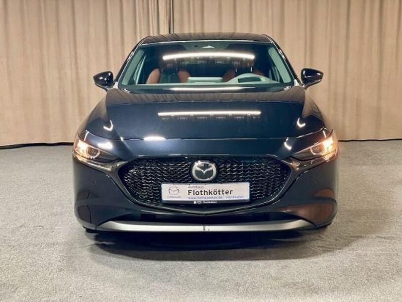 Neu Mazda 3 Nagisa 140 PS (102 kW) 2026 Jet black Limousine