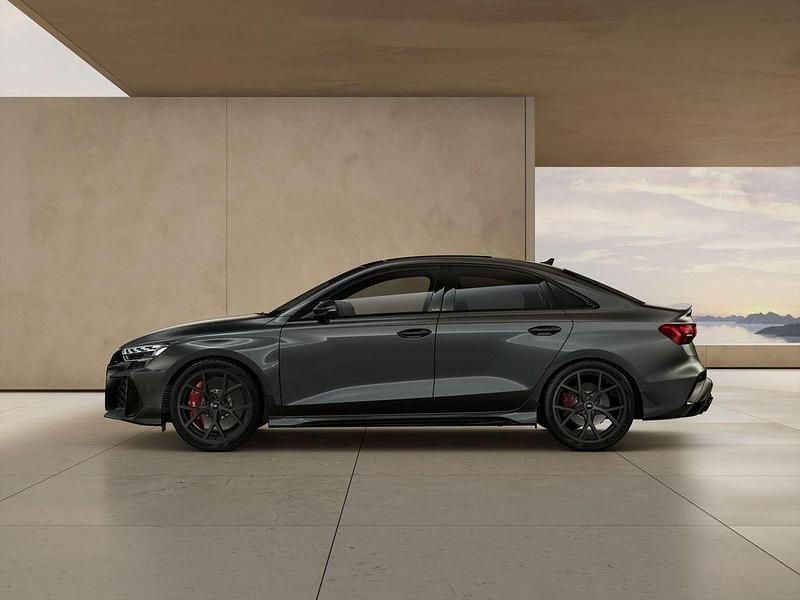 Neu Audi RS3 Sport 400 PS (294 kW) 2026 Schwarz Limousine
