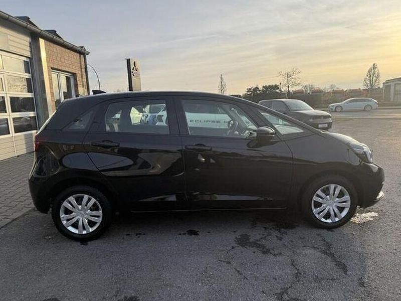 Gebraucht Honda Jazz Comfort 109 PS (80 kW) 2020 Crystal black Kleinwagen