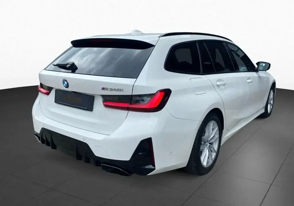 Gebraucht BMW M340 M Sport 374 PS (275 kW) 2024 Weiß Kombi