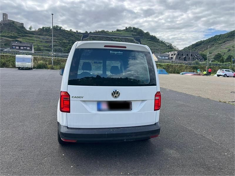 Gebraucht VW Caddy 102 PS (75 kW) 2020 Weiß Van / Kleinbus