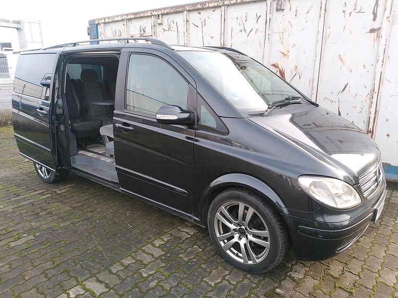 Gebraucht Mercedes Viano 150 PS (110 kW) 2005 Schwarz Van / Kleinbus
