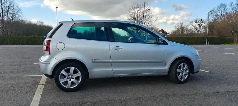 Gebraucht VW Polo Trendline 60 PS (44 kW) 2009 Grau Kleinwagen