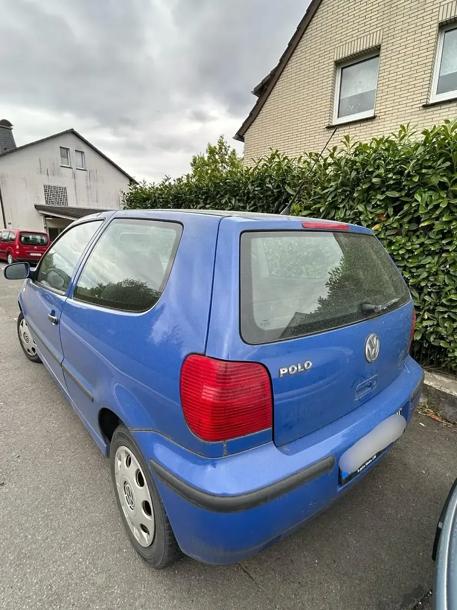Gebraucht VW Polo Edition 50 PS (36 kW) 2001 Blau Kleinwagen