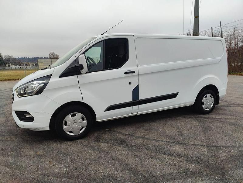 Gebraucht Ford Transit Custom Trend 131 PS (96 kW) 2020 Weiß Limousine
