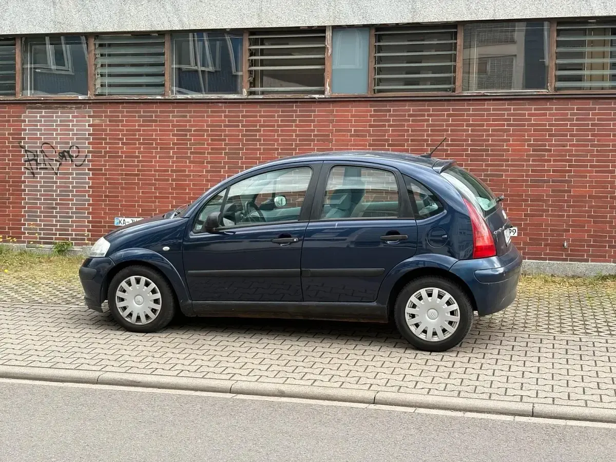 Used Citroën C3 73 HP (53 kW) 2003 Blue Hatchback