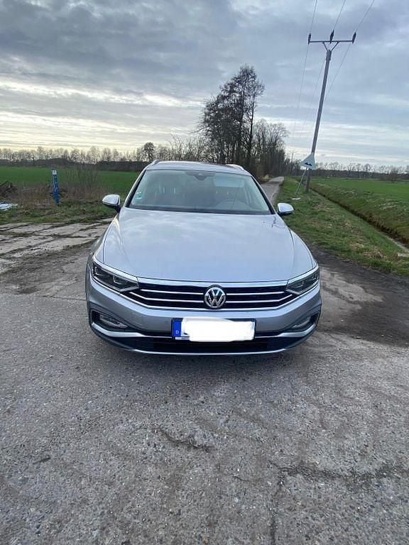 Gebraucht VW Passat Alltrack 190 PS (139 kW) 2019 Silber Kombi