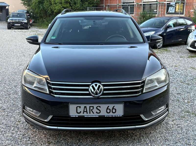 Schwarz Gebraucht 2011 VW Passat Trendline Kombi | 4.900 € (Guter Preis) - Bild 1/4