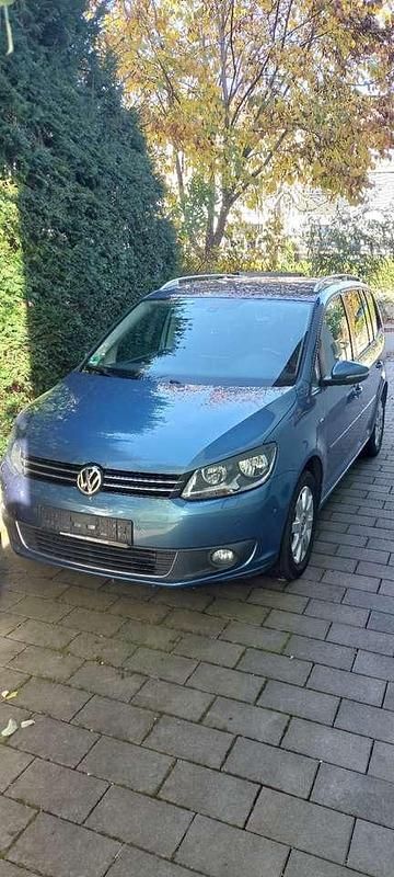 Blau Gebraucht 2014 VW Touran Cup Van / Kleinbus | 4.200 € (Superpreis) - Bild 1/3