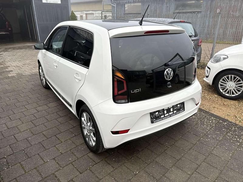 Gebraucht VW up! move up! 60 PS (44 kW) 2016 Weiß Kleinwagen