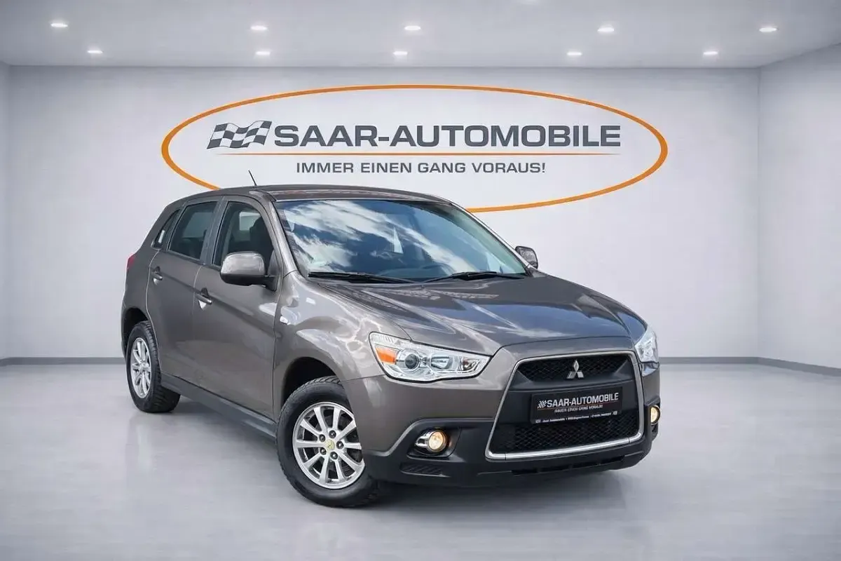 Gebraucht Mitsubishi ASX Invite 150 PS (110 kW) 2011 Braun SUV