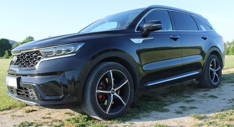 Schwarz Gebraucht 2021 Kia Sorento Platinum SUV | 37.950 € (Superpreis) - Bild 1/4