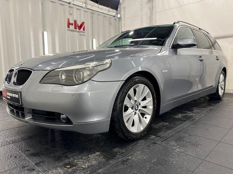 Grau Gebraucht 2005 BMW 525 Kombi | 4.890 € (Etwas zu teuer) - Bild 1/4