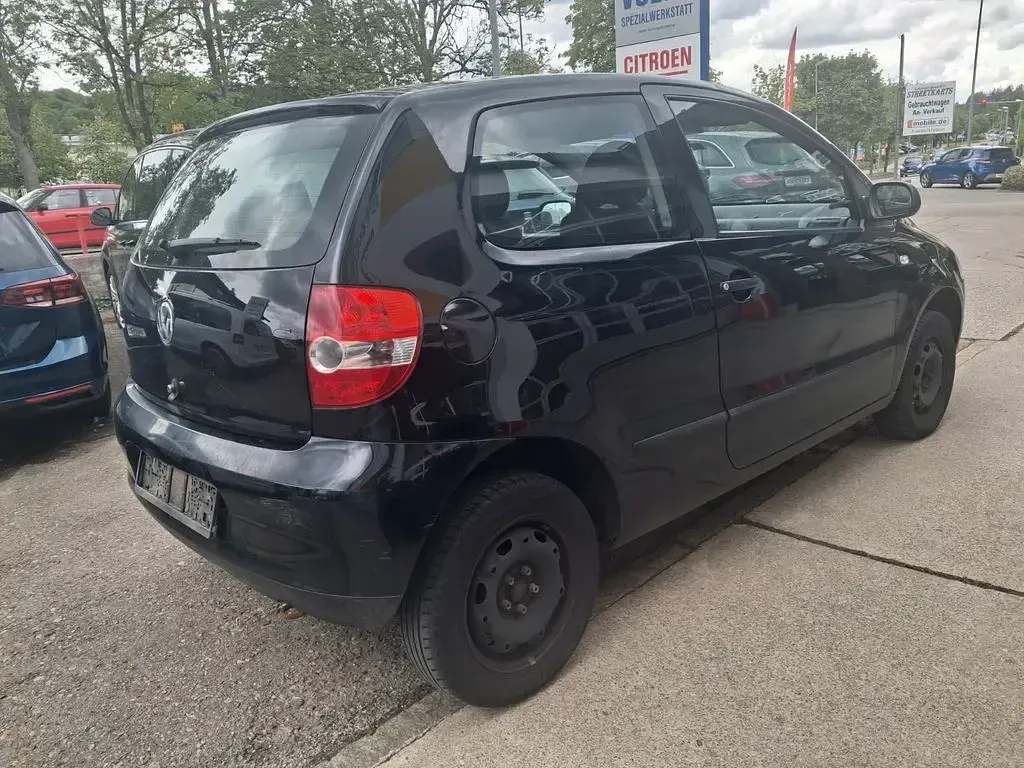 Brugt VW Fox Basis 54 HK (39 kW) 2005 Sort Hatchback