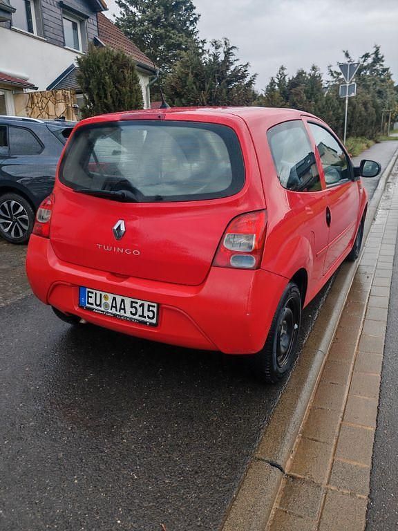Gebraucht Renault Twingo Dynamique 75 PS (55 kW) 2011 Rot Kleinwagen