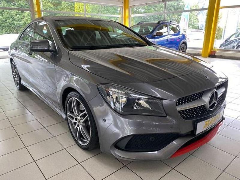 Gebraucht Mercedes CLA220 177 PS (130 kW) 2018 Mountaingrau  met. Limousine