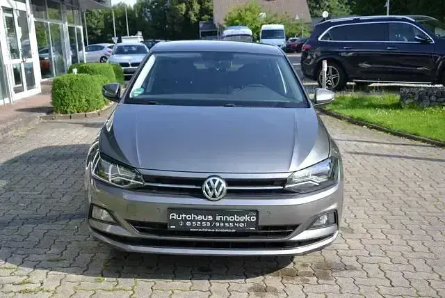 Gebraucht VW Polo Join 95 PS (69 kW) 2019 Limestone gray metallic Kleinwagen
