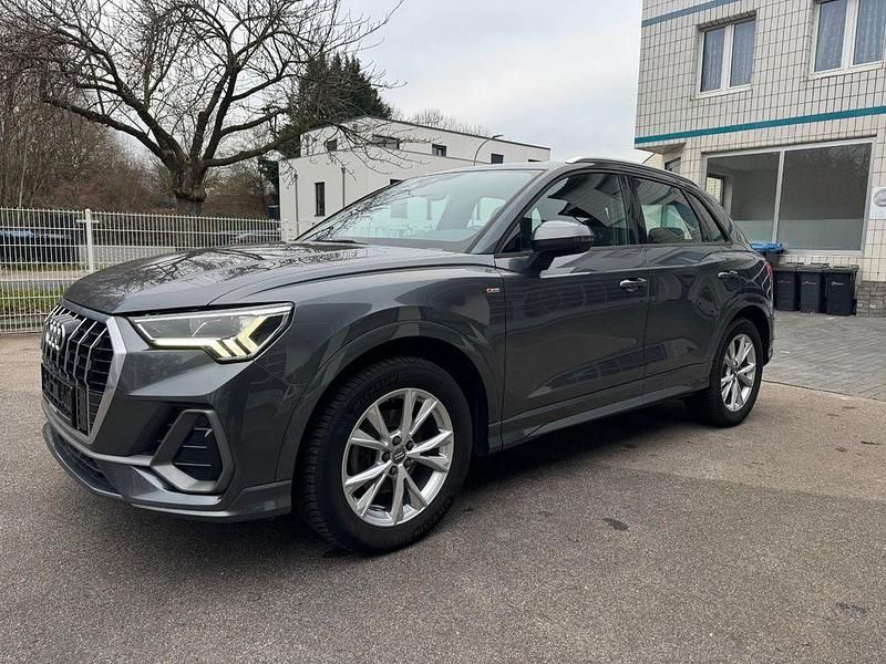 Gebraucht Audi Q3 Ambiente 150 PS (110 kW) 2019 Grau SUV