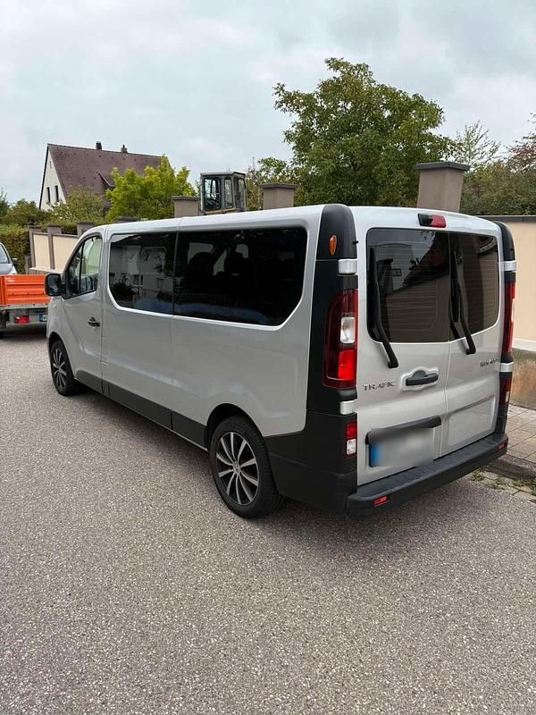 Gebraucht Renault Clio 120 PS (88 kW) 2021 Grün Kleinwagen