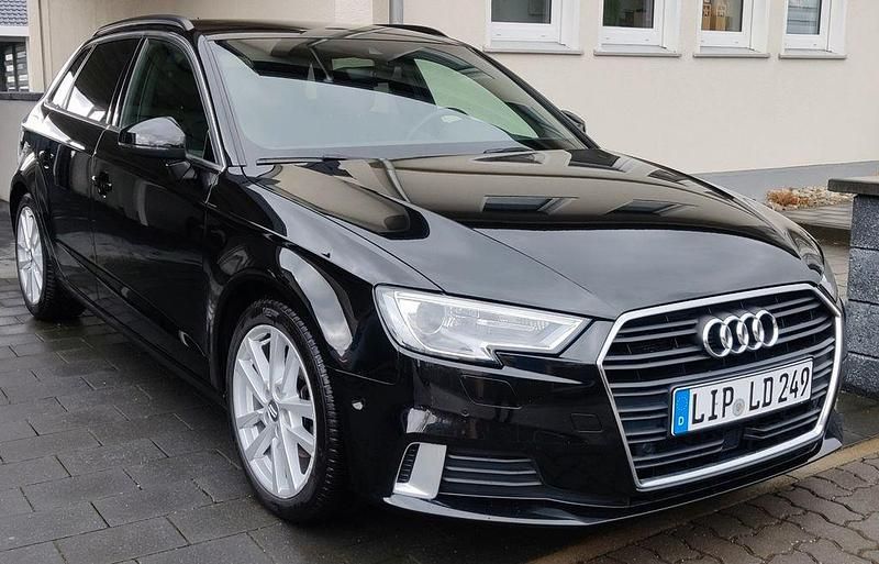 Gebraucht Audi A3 Sport 150 PS (110 kW) 2017 Schwarz Limousine