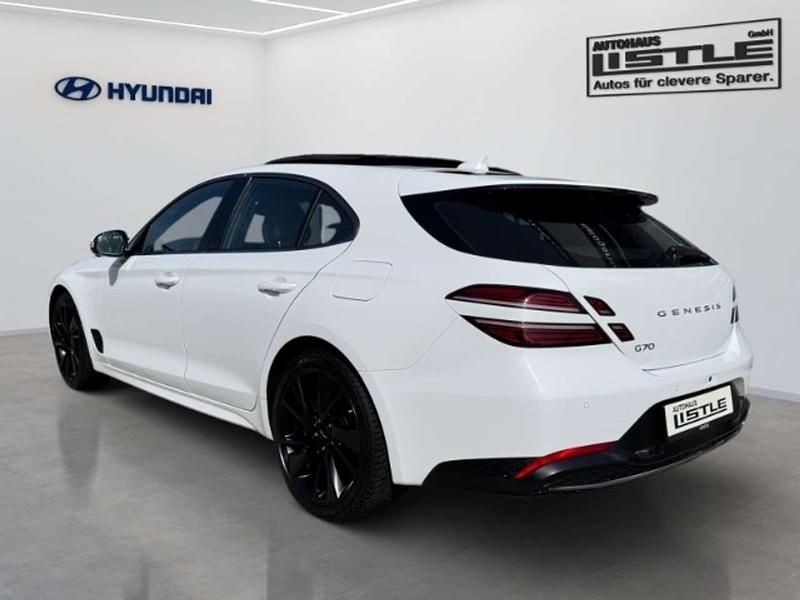 Second-hand Genesis G70 Sport 200 CP (147 kW) 2024 Alb Break