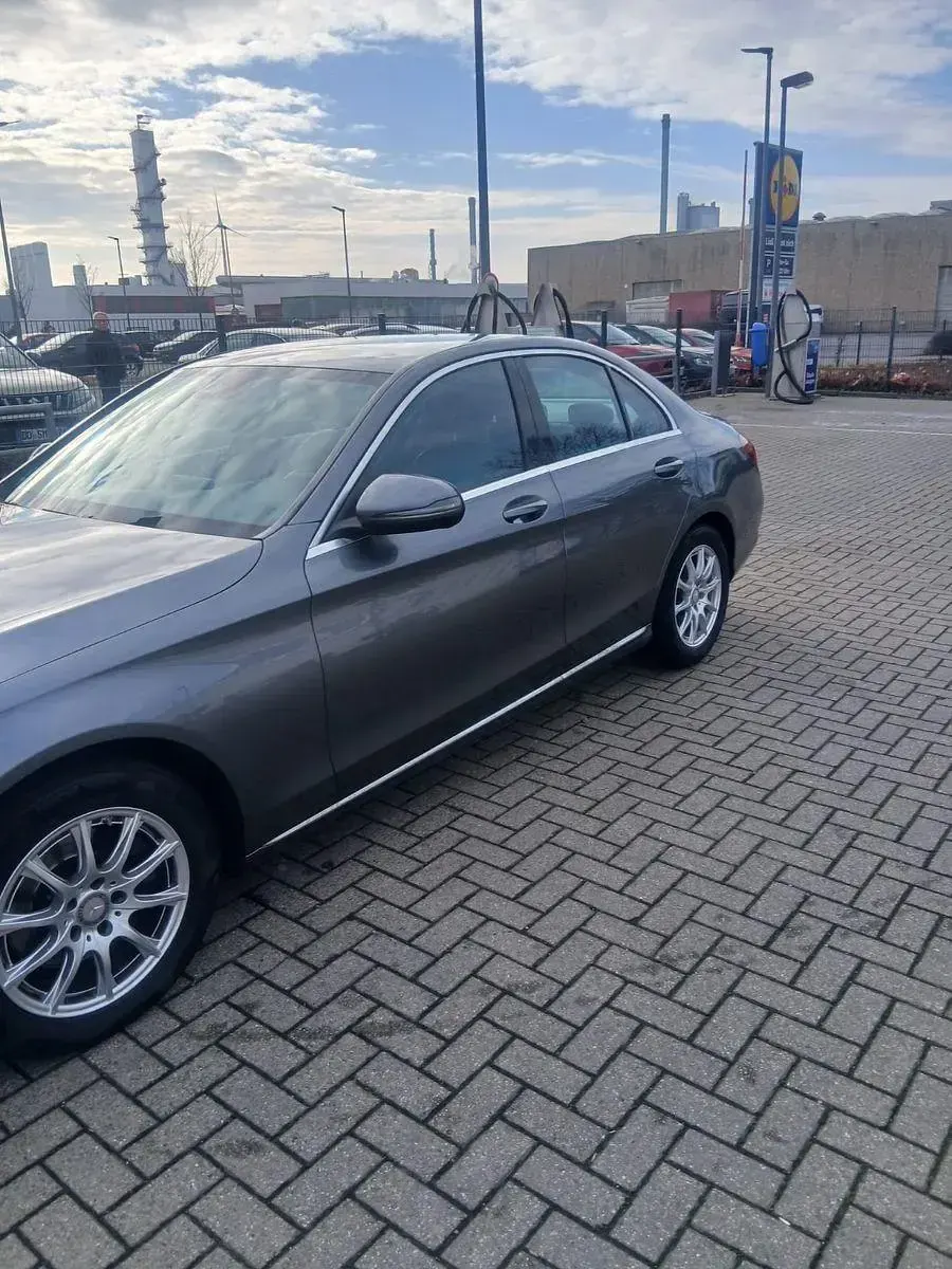 Gebraucht Mercedes C200 Edition 184 PS (135 kW) 2016 Grau Limousine