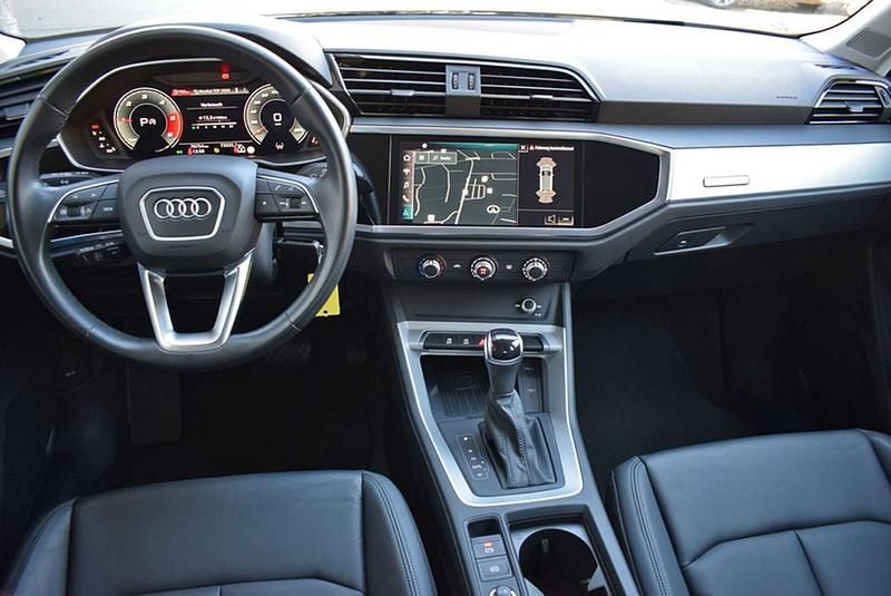 Gebraucht Audi Q3 150 PS (110 kW) 2023 Schwarz SUV