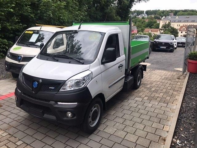 Neu Piaggio Porter 106 PS (77 kW) 2025 M. white Kombi