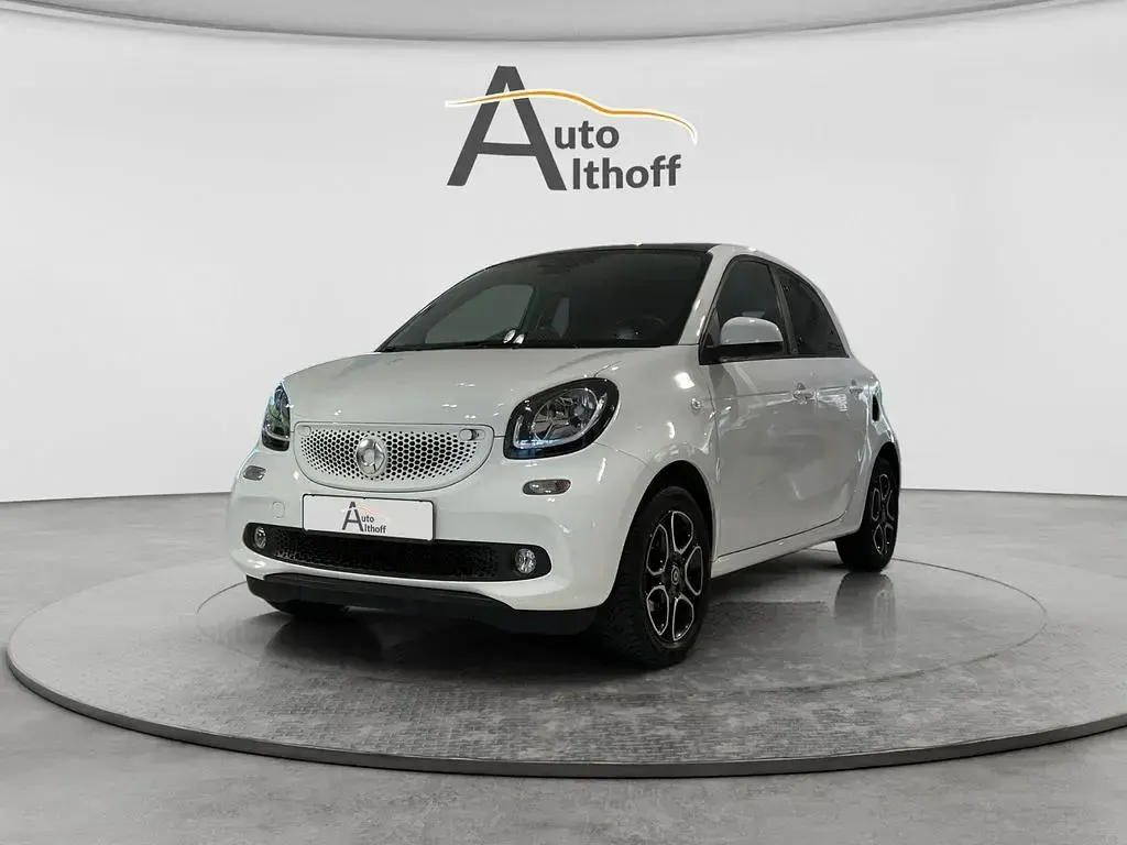 Gebraucht Smart ForFour Prime 90 PS (66 kW) 2017 Weiß Kleinwagen