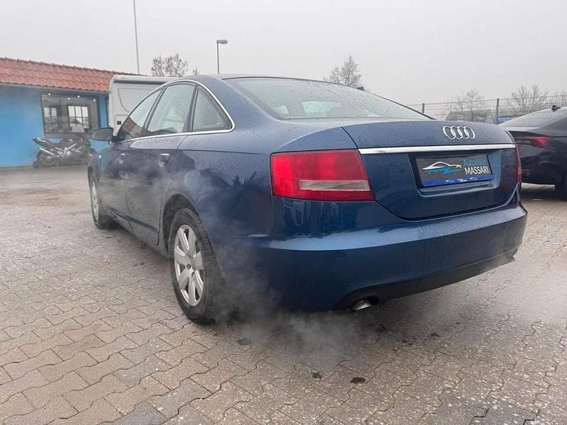Gebraucht Audi A6 Sport 140 PS (102 kW) 2005 Blau Limousine