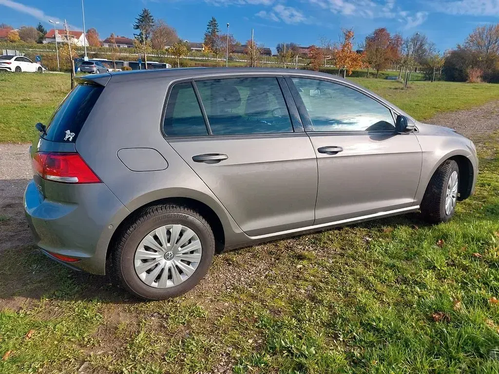 Gebraucht VW Golf VII Trendline 86 PS (63 kW) 2013 Grau Limousine
