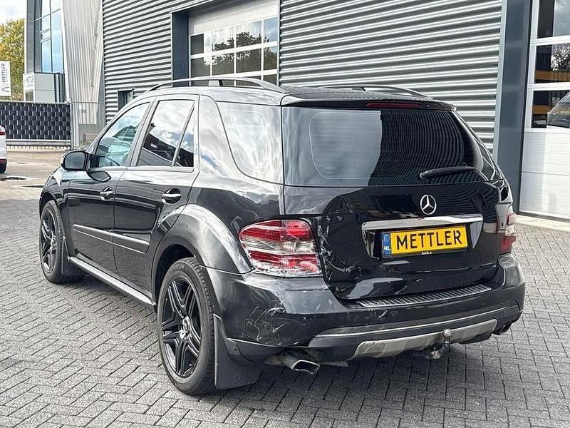 Gebraucht Mercedes 280 AMG 190 PS (139 kW) 2006 Schwarz SUV