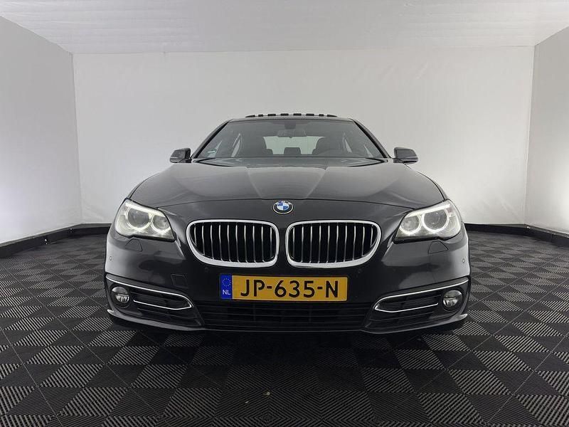 Gebraucht BMW 518 Executive 150 PS (110 kW) 2016 Grau Limousine