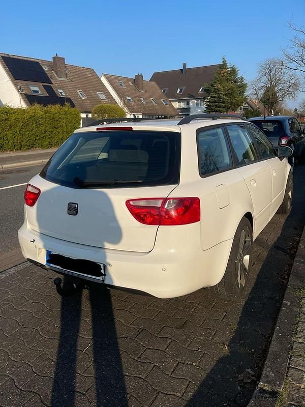 Gebraucht Seat Exeo 140 PS (102 kW) 2012 Kombi