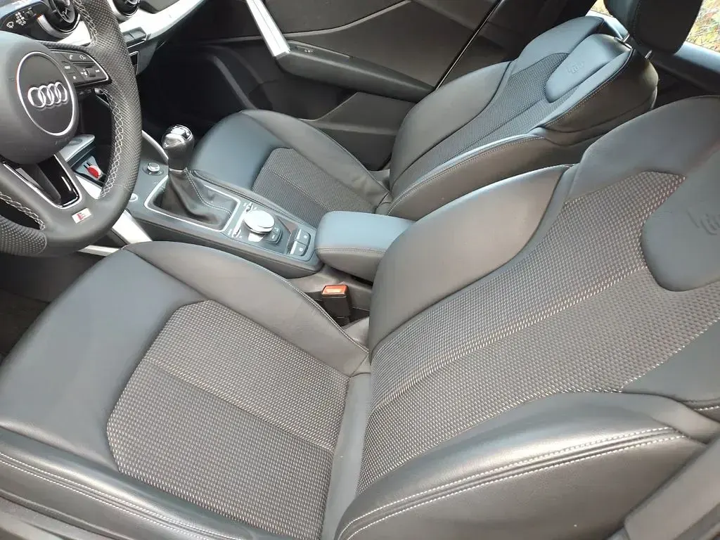 Gebraucht Audi Q2 Advanced 150 PS (110 kW) 2023 Weiß SUV