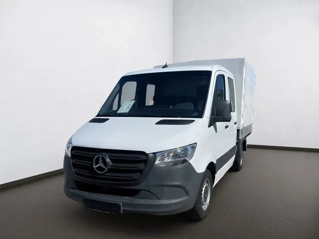 Gebraucht Mercedes Sprinter 150 PS (110 kW) 2022 Arktikweiß Van