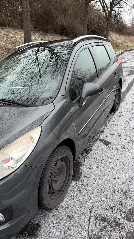 Gebraucht Peugeot 207 120 PS (88 kW) 2010 Grau Kombi