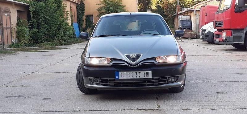 Gebraucht Alfa Romeo 145 129 PS (94 kW) 1995 Grau Kleinwagen