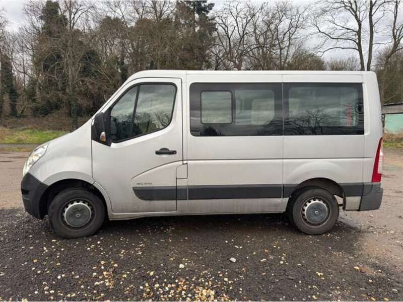 Usado Renault Master 101 HP (74 kW) 2012 Cinzento Van