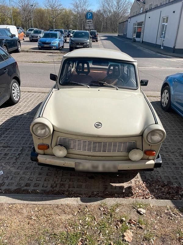 Gebraucht Trabant 601 26 PS (19 kW) 1987 Beige Limousine