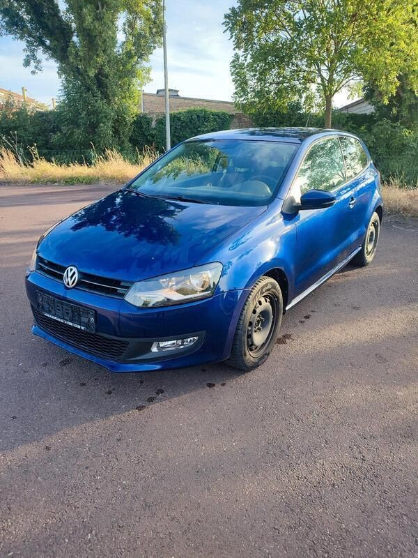Blau Gebraucht 2010 VW Polo Kleinwagen | 2.400 € (Fairer Preis) - Bild 1/4