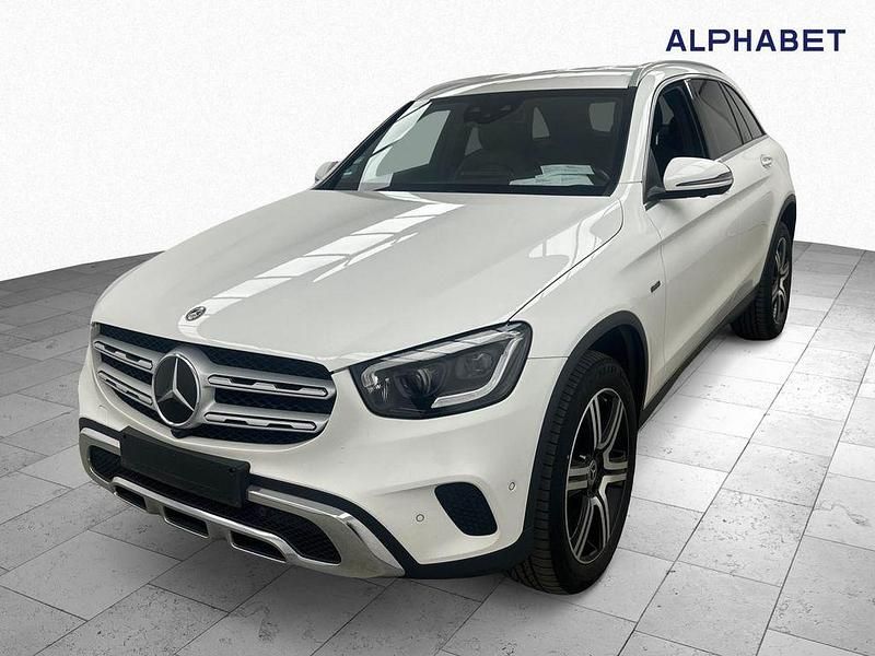 Weiß Gebraucht 2020 Mercedes GLC300e SUV | 29.895 € (Superpreis) - Bild 1/4