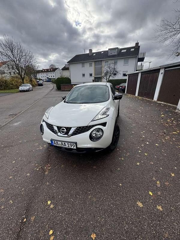 Weiß Gebraucht 2015 Nissan Juke Acenta SUV | 6.400 € (Guter Preis) - Bild 1/4