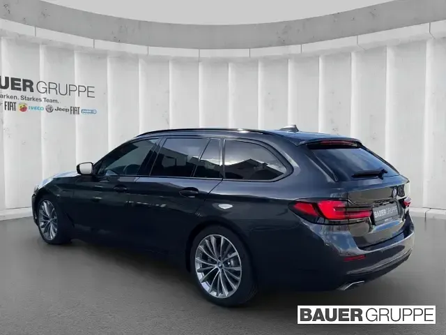 Używany BMW 530e 292 KM (214 kW) 2021 Szary Kombi